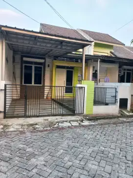 Di Sewakan Rumah Villa Bogor Indah 6 ( 1 tahun / 6 bulan ) Bogor Kota