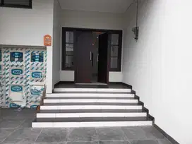 DIJUAL RUMAH BARU DI GADING PANDAWA KELAPA GADING HARGA NEGO