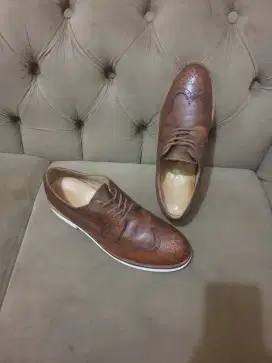 Mulus.authentic sepatu tods clasik size 43