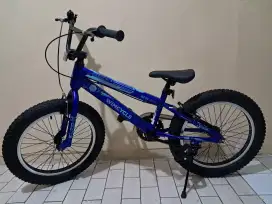 Sepeda BMX Wimcycle