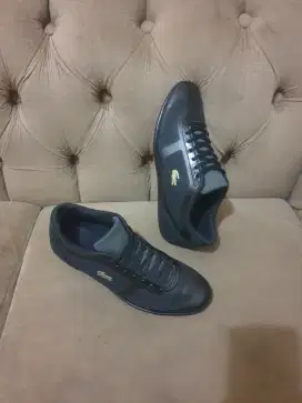 Mulus.authentic sepatu lacoste size 40