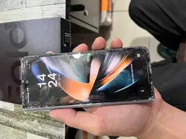 Samsung z fold 4 12/256 fullset minus lcd depan retak ama flexibel net