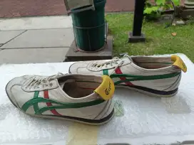 Onitsuka Tiger Mexico size 42