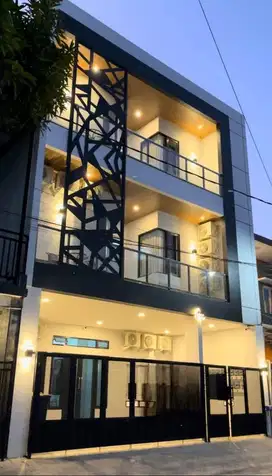 Kos 100 meter jalan raya suhat kota malang