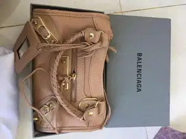 sling bag uk 24cm