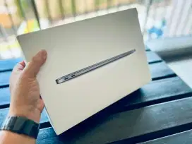 MacBook Air Apple M1 2020 13-Inch Resmi iBox ID/A 8/256GB Space Grey