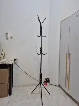 Stand Hanger / Gantungan Tiang Tas dan Baju