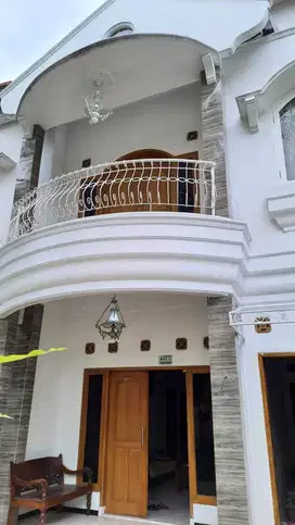 Dijual Rumah Mewah Dekat Komplek DPR Kota Cianjur