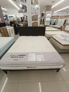 Selma 160x200x22 Cm Yuka Kasur Pocket Springbed In Box - Putih