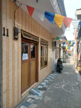 RUMAH DI KONTRAKAN PER TAHUN 10JT
