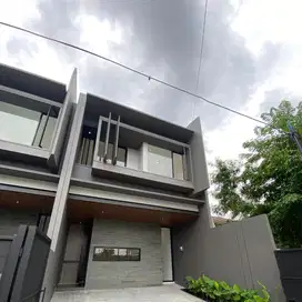 DIJUAL RUMAH BARU GRESS MANYAR KERTOADI