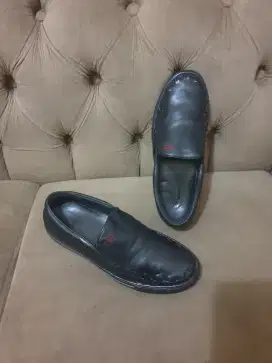 Mulus.authentic sepatu botega veneta size 40