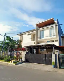 Rumah Araya Tahap 1 STRATEGIS, SIAP HUNI, SEMI FURNISHED