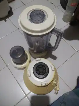 Blender Philips HR 2815/A