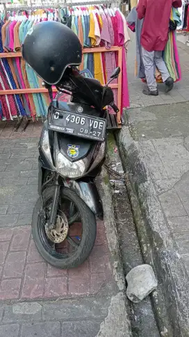 jual cepat mio m3 tahun 2016 warna hitam mulus