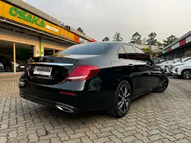 Mercedes-Benz E300 2016 Bensin