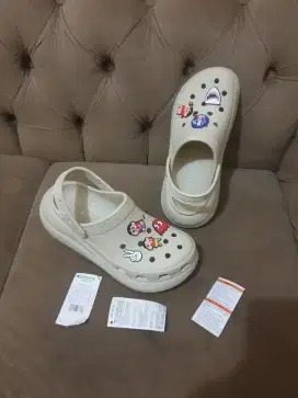 Mulus.authentic sepatu sandal cros size 41