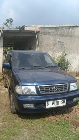 Toyota Kijang 2000 Bensin