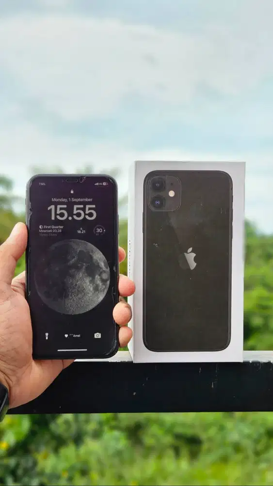 Iphone 11 128gb Hitam Intern Pakaian Wanita