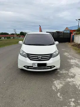 HONDA FREED E PSD MATIC