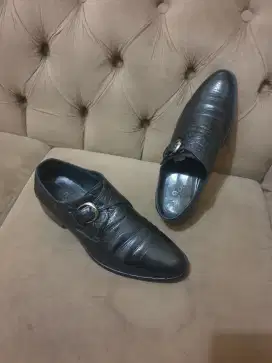 Mulus.authentic sepatu aigner formal size 43
