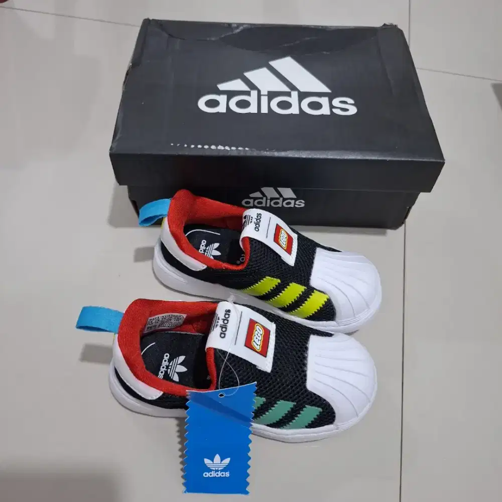 SEPATU ADIDAS ANAK