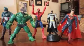 5 Action Figure Hero  Original ( Take All )