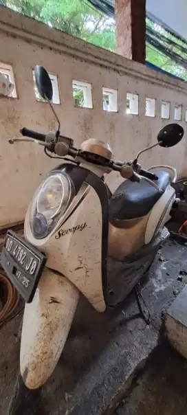 DIJUAL SCOOPY KARBU 2010