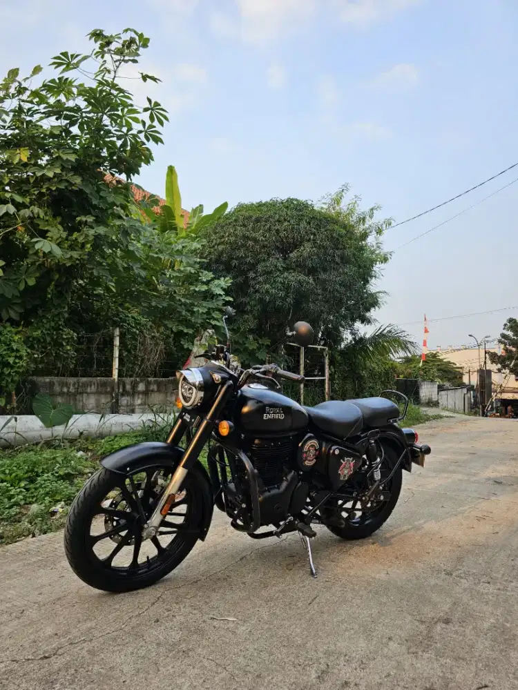 Royal Enfield Classi 350  Tahun 2022