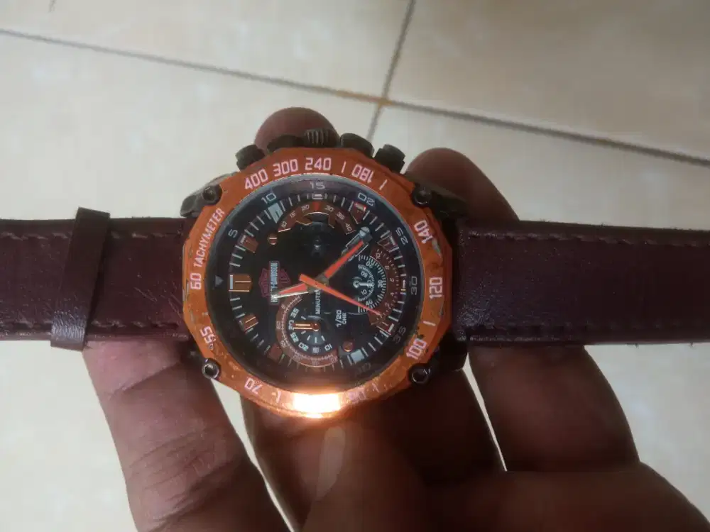 Jam tangan pria harley-davidson