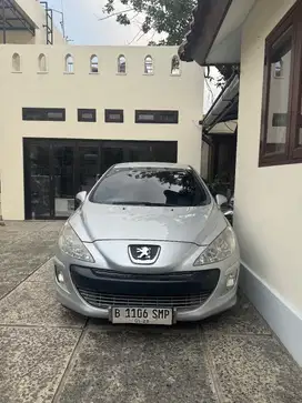 Dijual Peugeot 308 1,6 Bensin AT 2010