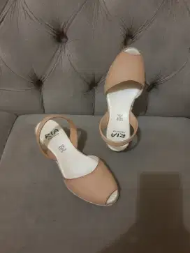 Mulus.authentic sepatu sandal ria size 37