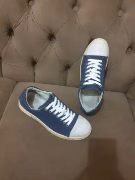 Mulus.authentic sepatu salvatore feragamo size 41.5