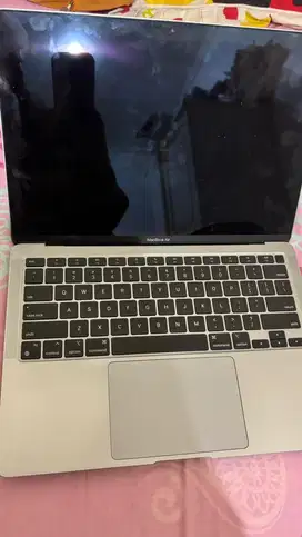 Macbook air M1 202