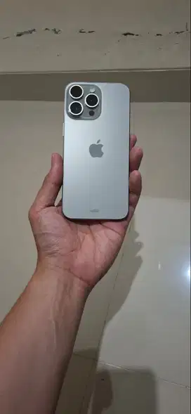 Iphone 15 pro max 256gb natural titanium mulus like new!!!