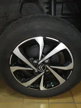 Ban bekas citroen 195 65 r15 merk ceat