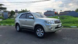 Jrng ada!!! Toyota Fortuner Diesel 2.5 G AT Tahun 2009 Istw