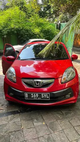 Brio 2015 tipe tertinggi
