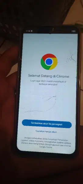Techno spark 1 ram 4 Rom 64 retak dikit