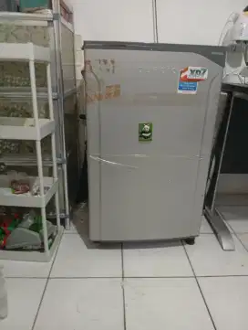 Kulkas Glacio Toshiba
