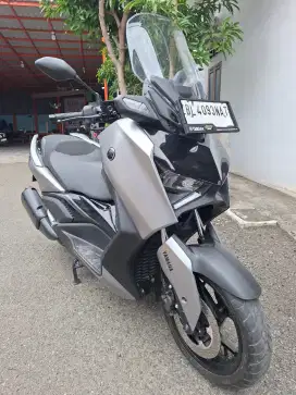 YAMAHA X-MAX ABS tipe Max