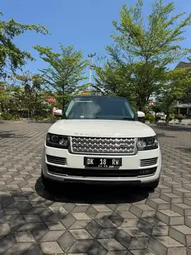 RANGE ROVER VOUGE LONG WHEEL BASED 3.0 2015
