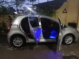 Toyota Etios Valco 1.2 type G manual