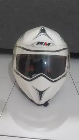 Helm full face gm