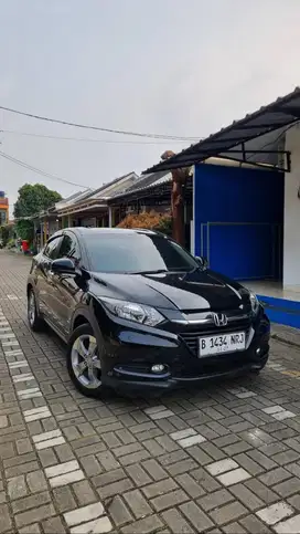 Honda hrv E 2017 matic dp 3 juta