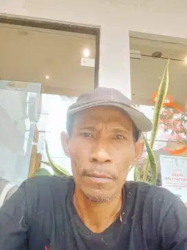 Tukang Bangunan