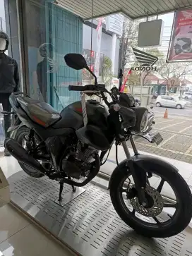 HONDA CB VERZA CW