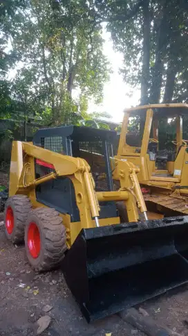 Dijual skidloder CASE 430