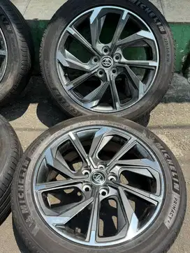 Velg Toyota Corolla Cross R.18 ori
