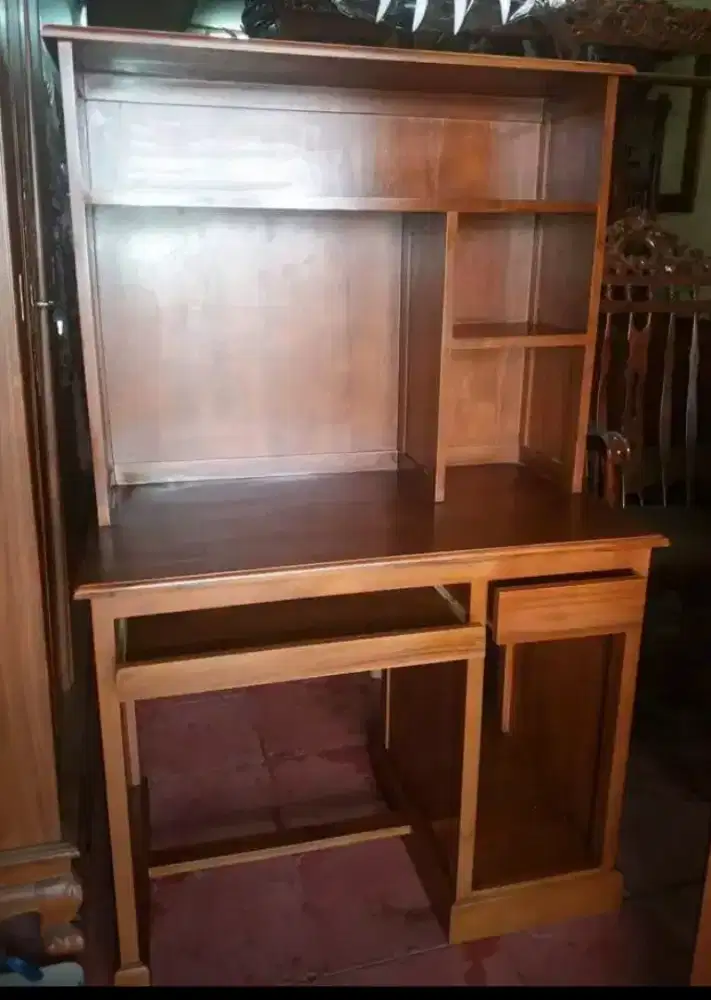Meja belajar kayu jati